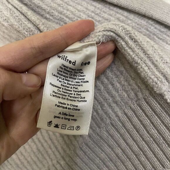 ARITZIA Wilfred Free gray ribbed merino wool knit Cardigan size 2XS - Picture 5 of 5